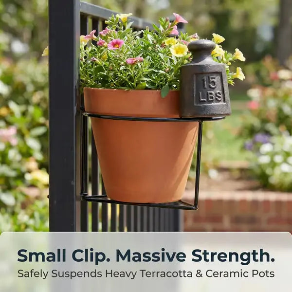Hanging Flower Pots for Home Kitchens are Commonly Used On Balconies with Iron Hollow Hanging Leaves to Decorate The Stable Garden Green Well Hanging Flower Baskets (Champagne)